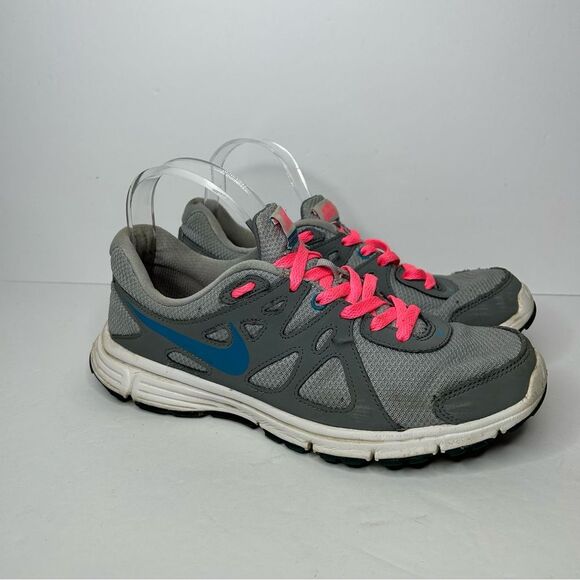 Nike Revolution 2 athletic running shoes gray blue pink
Women’s size 10 - Picture 8 of 8